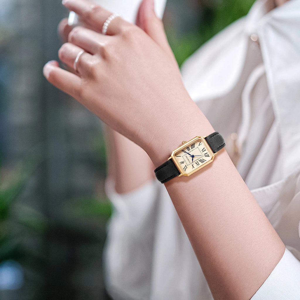 The Lucky Fox – Vintage Rectangle Watch